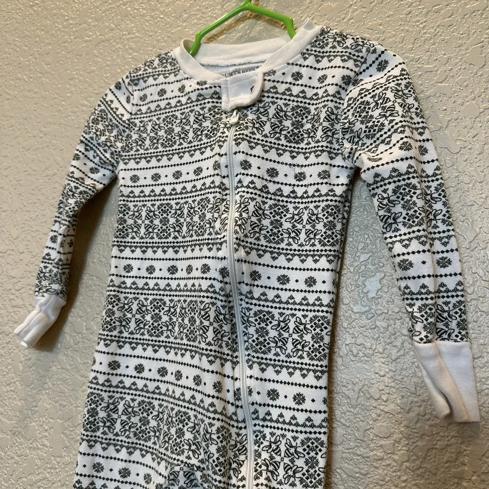 Burt's Bees Baby Footie Pajama Outfit, 24‎ Months, Cream Green